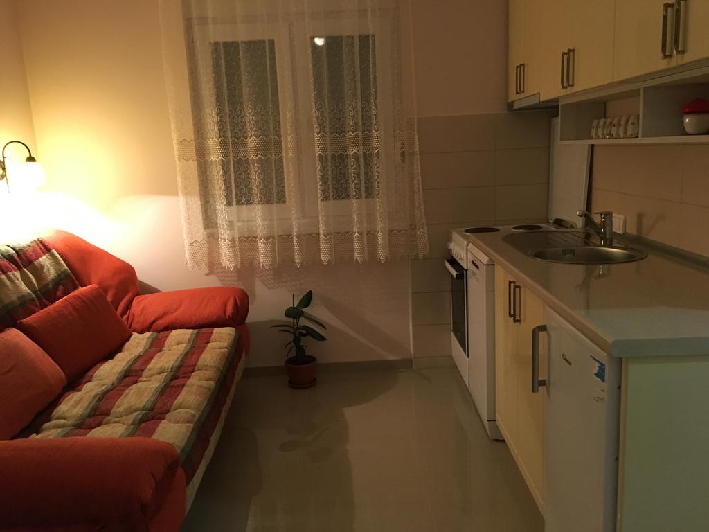 Apartment Vistanova Vrdnik Esterno foto
